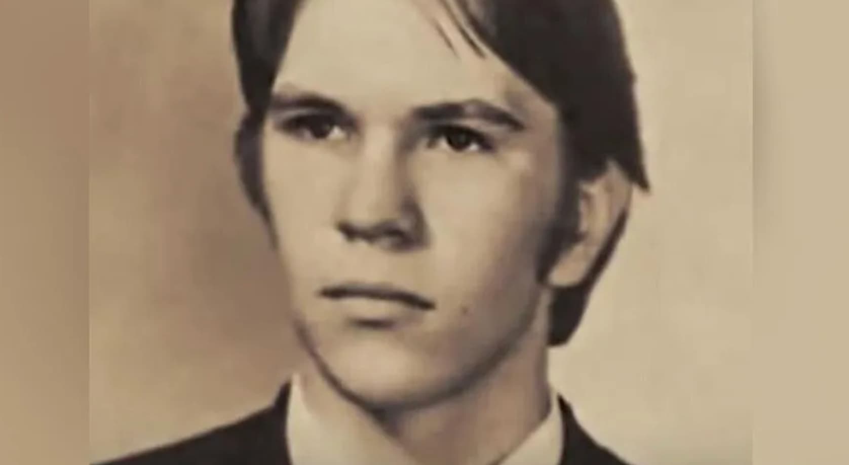 Алексей Гуськов в молодости