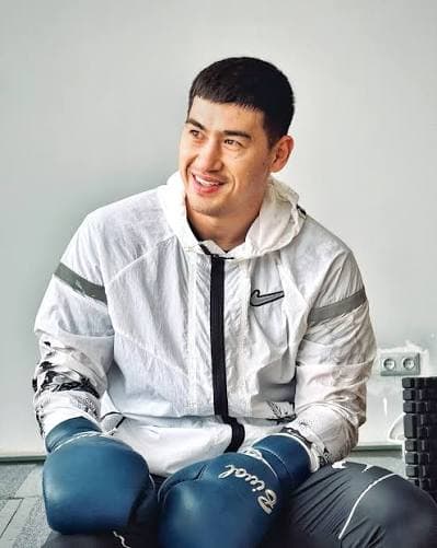 Дмитрий Бивол