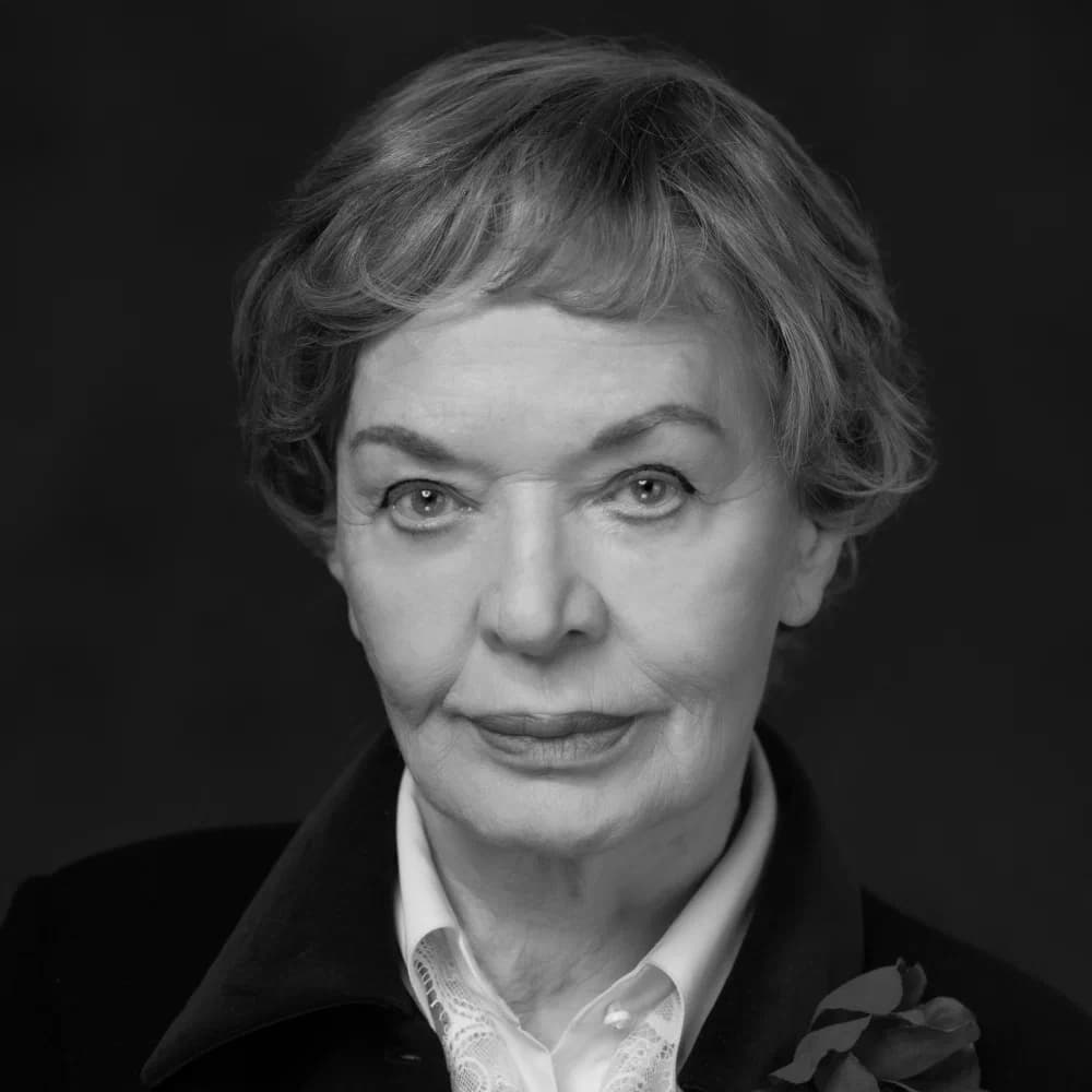 Людмила Чурсина