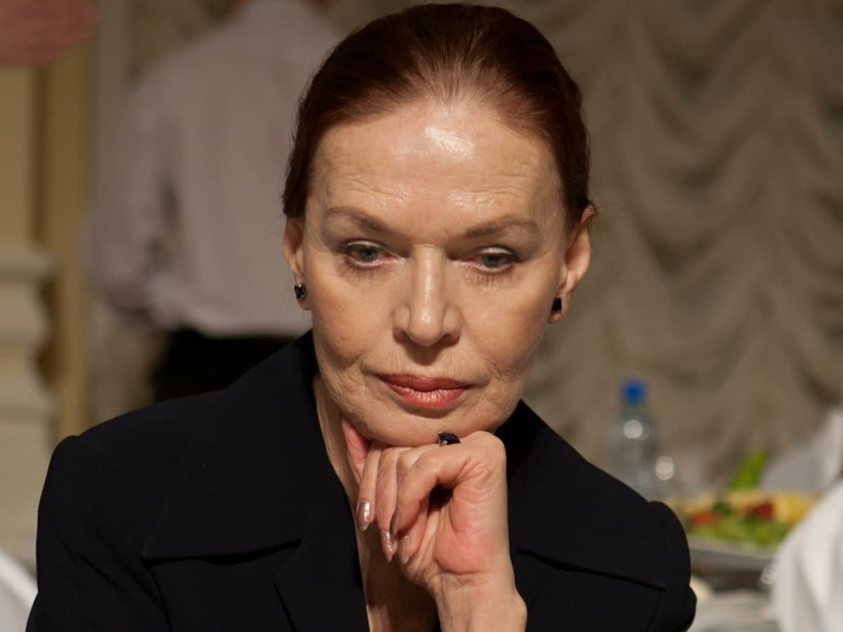 Людмила Чурсина
