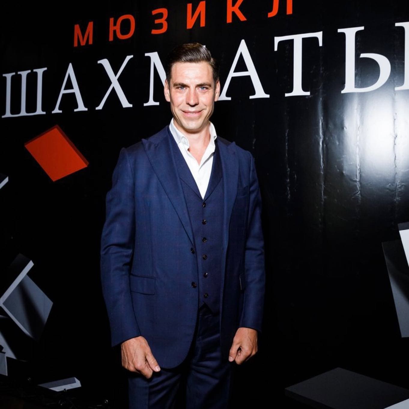Дмитрий Дюжев