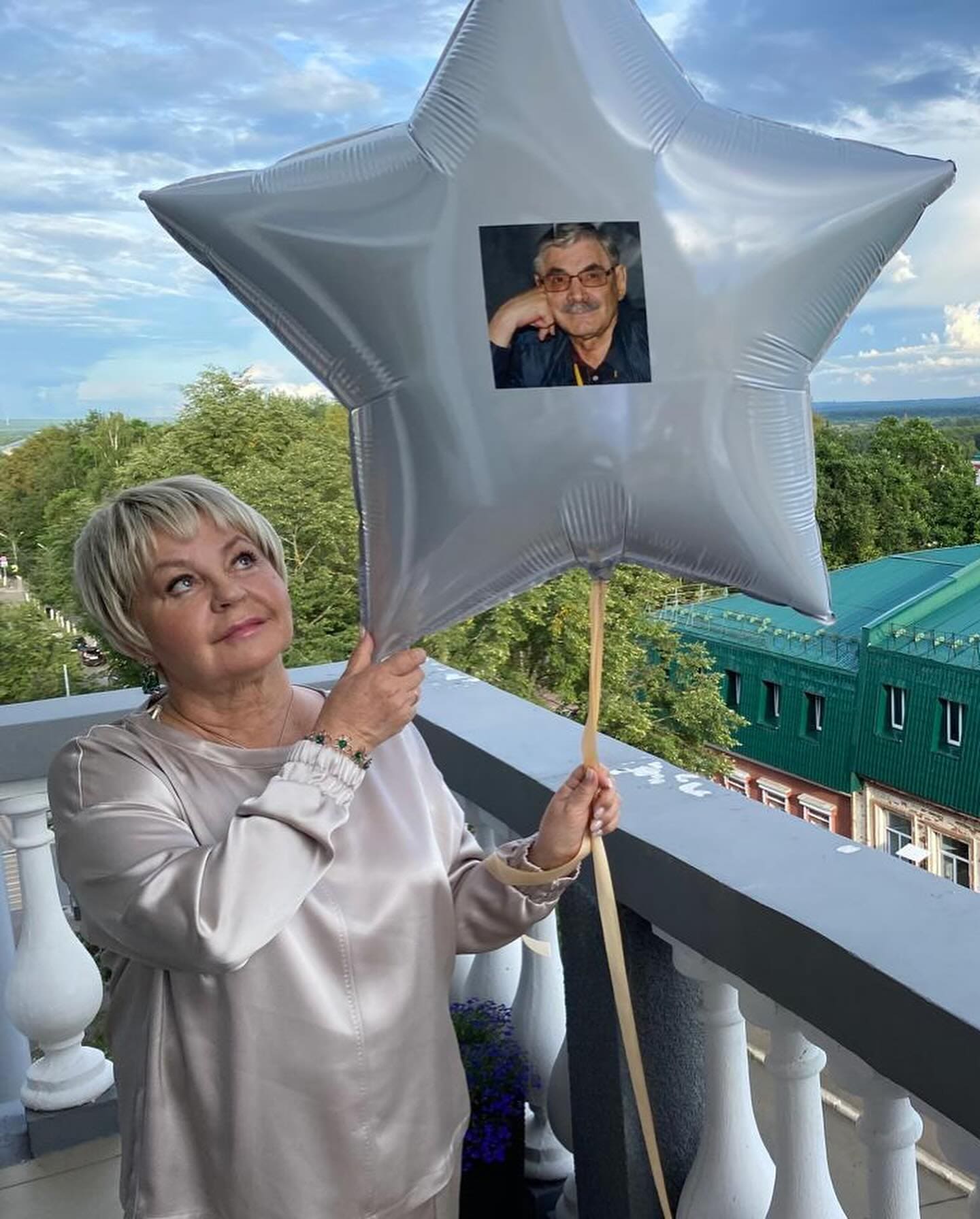 Александр Панкратов-Черный жена